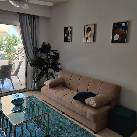 Lovely 1-bedroom Unit @ Fabulous Location * Paphos