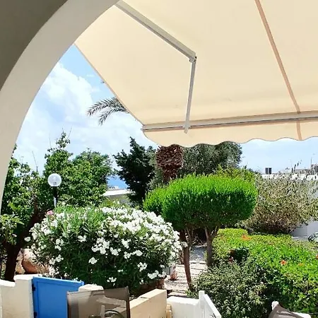 Apartment Lovely 1-bedroom Unit @ Fabulous Location Paphos