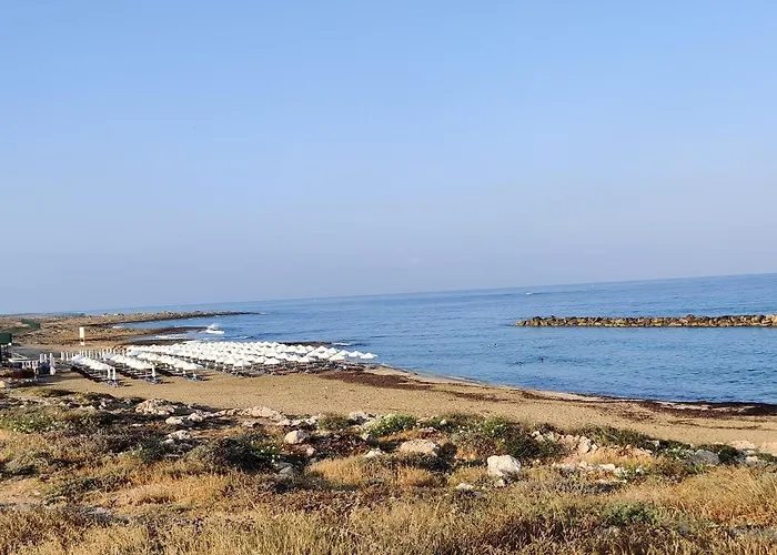 Lovely 1-bedroom Unit @ Fabulous Location * Paphos