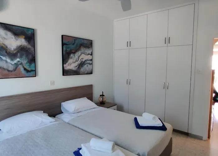 Lovely 1-bedroom Unit @ Fabulous Location